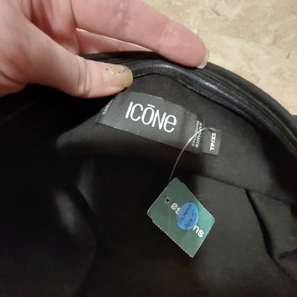 Crop top sizes XS bnwt - Picture 2 of 5